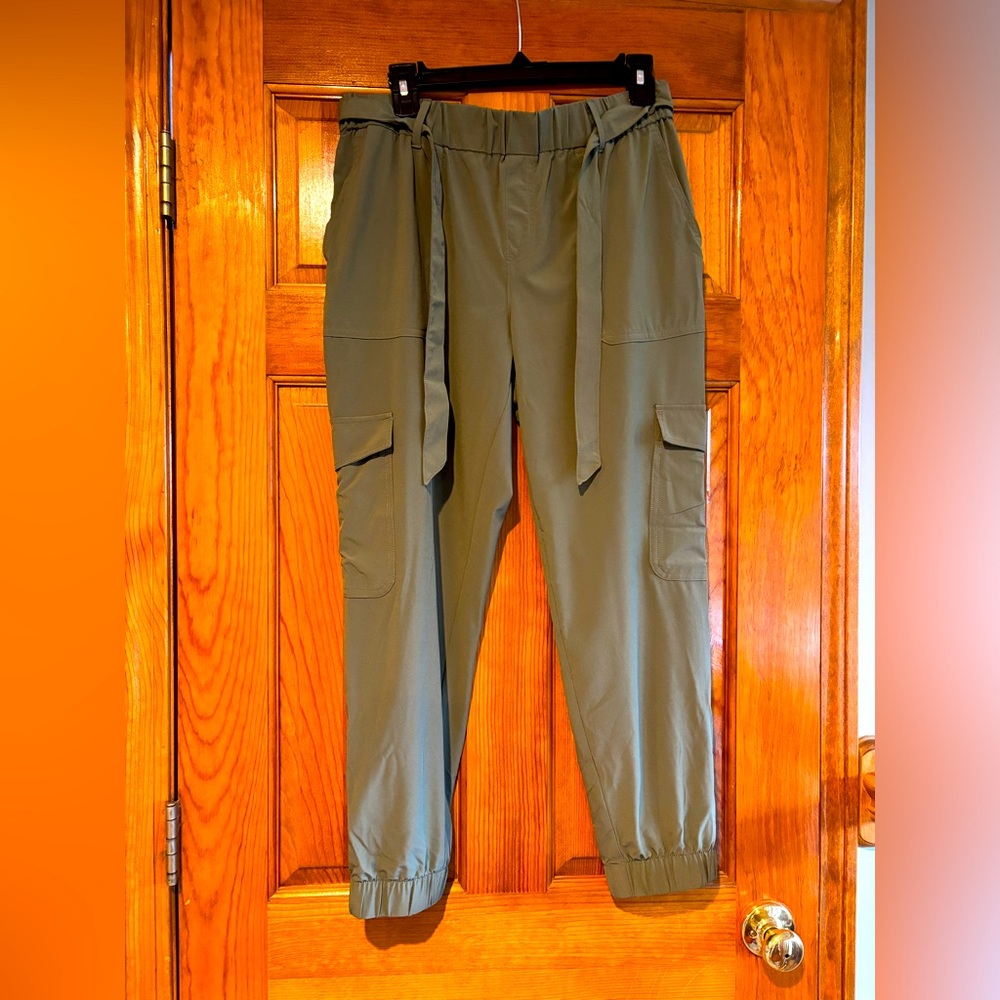 NWT Banana Republic Factory Olive Green Tie Waist Cargo Jogger Pants PM
